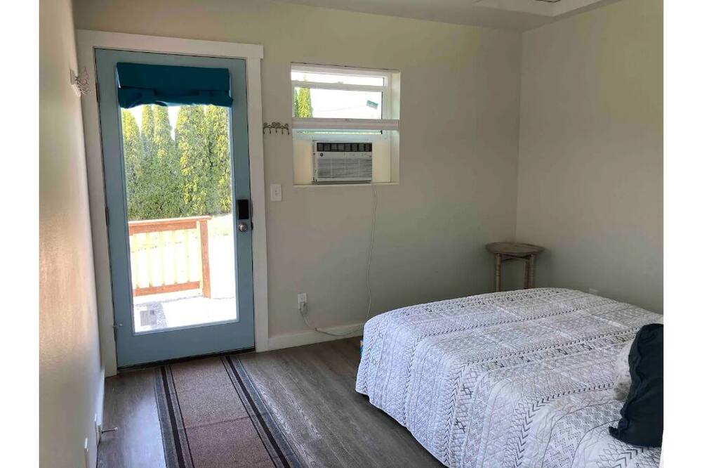 Photo of Bedroom in Manson
