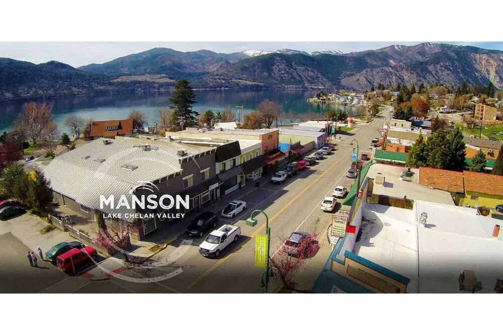Photo of Others in Manson
