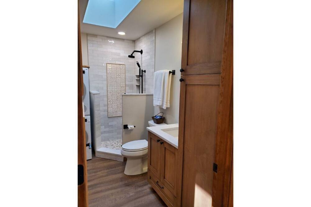 Photo of Bathroom in Packwood
