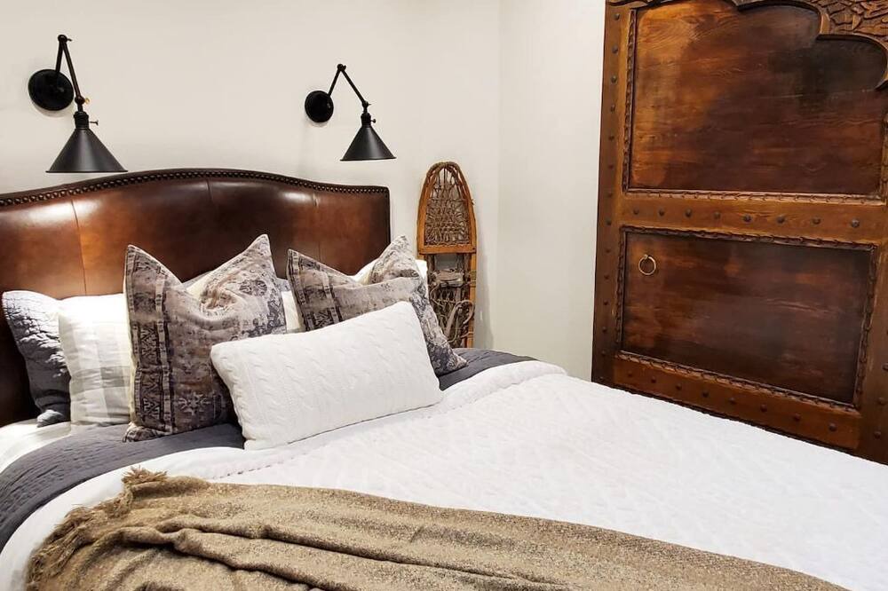 Photo of Bedroom in Packwood
