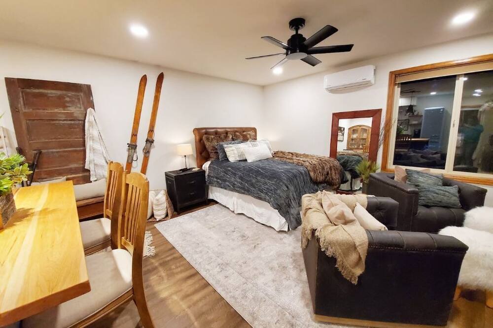 Photo of Bedroom in Packwood