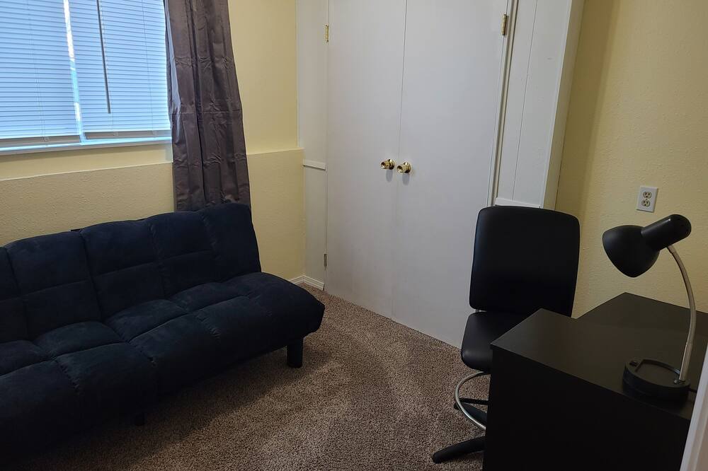 Photo of Bedroom in Veradale