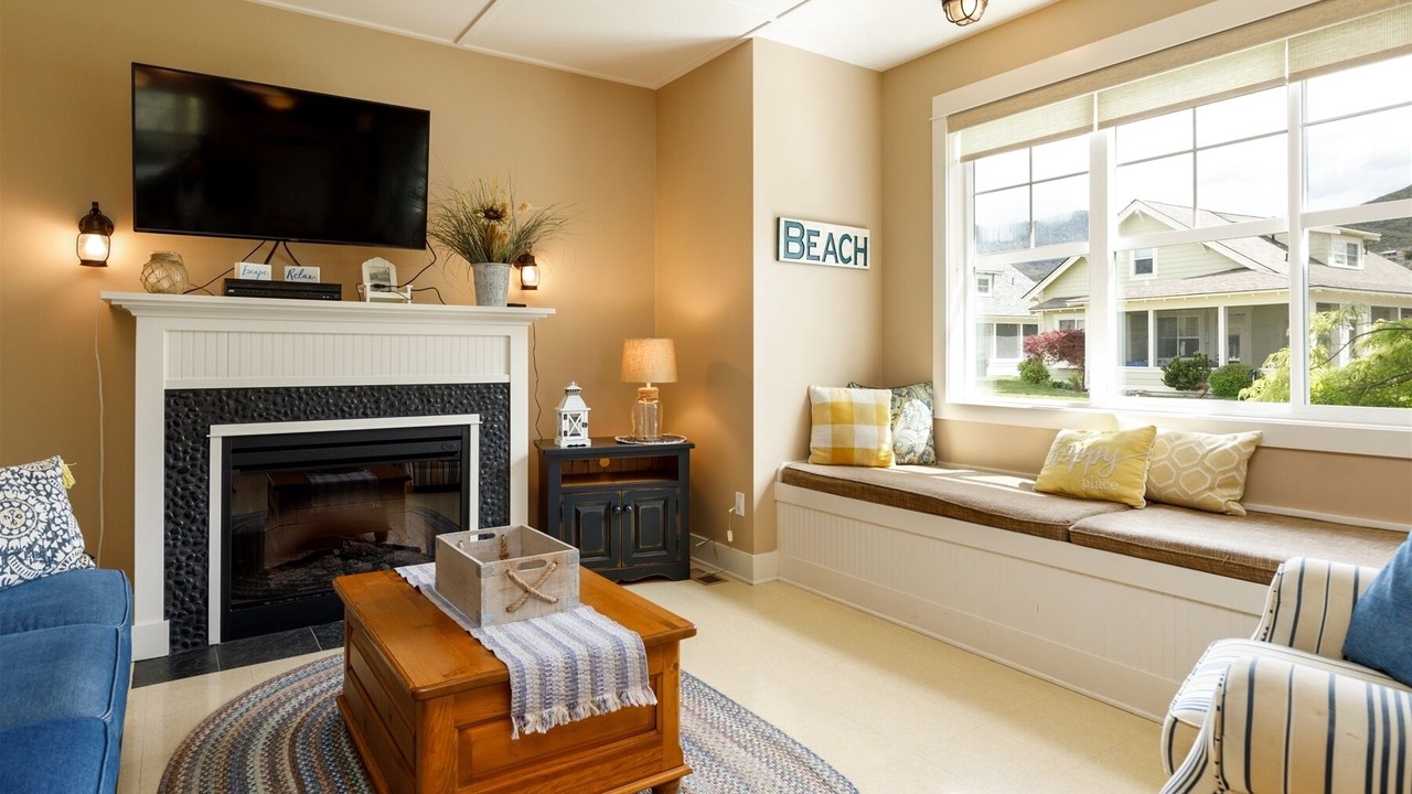 Photo of Livingroom in Oroville