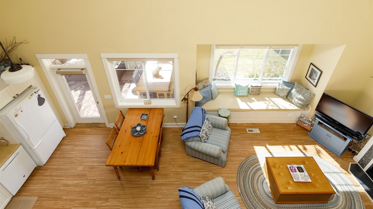 Photo of Livingroom in Oroville