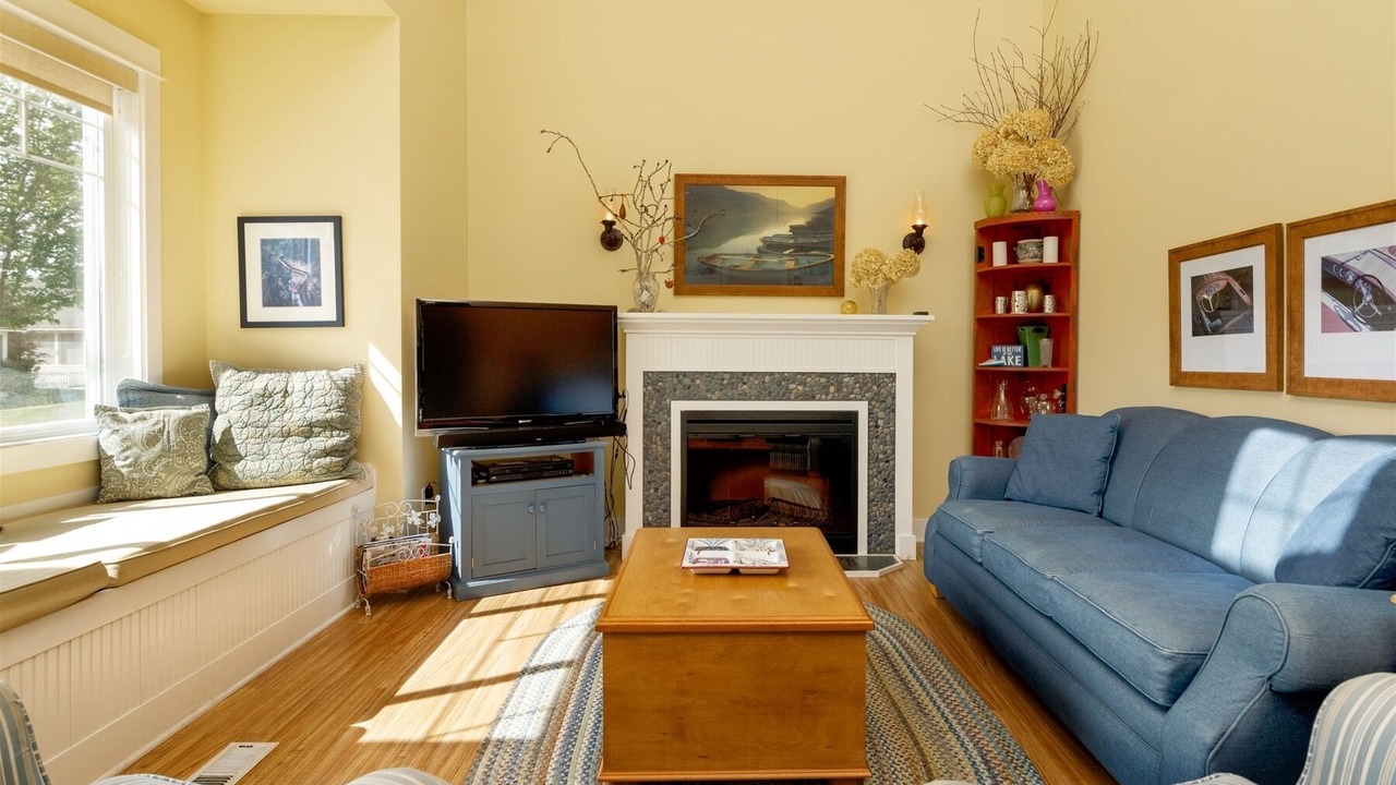 Photo of Livingroom in Oroville
