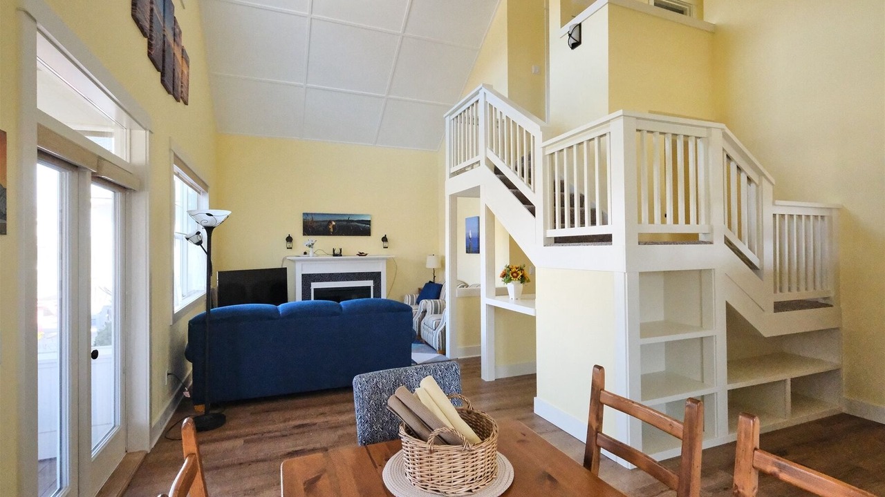Photo of Livingroom in Oroville