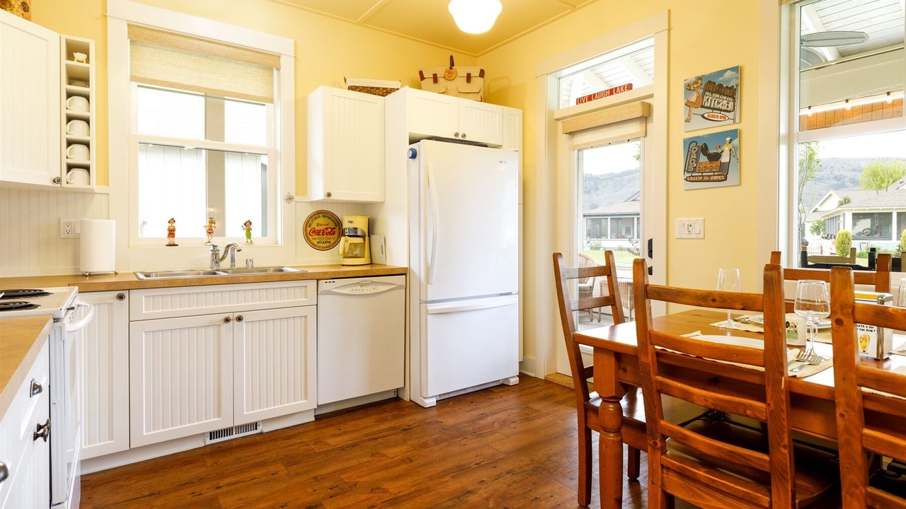 Photo of Kitchen in Oroville