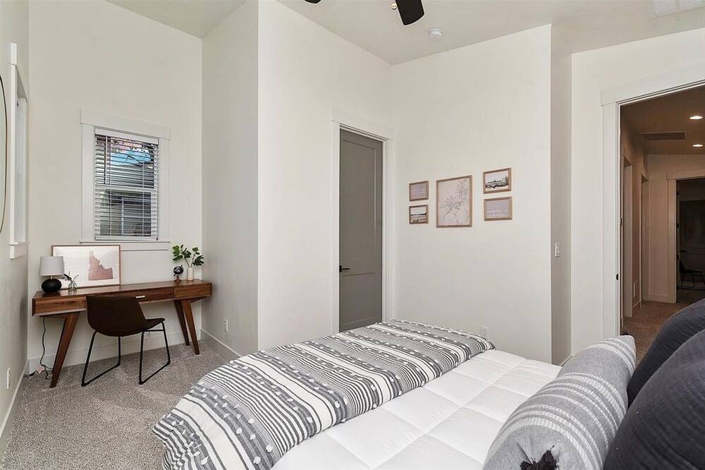 Photo of Bedroom in Southeast Boise