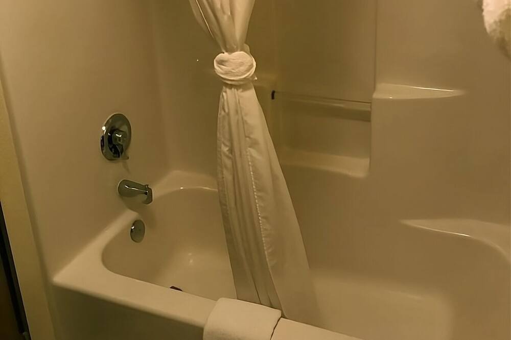 Photo of Bathroom in Kellogg