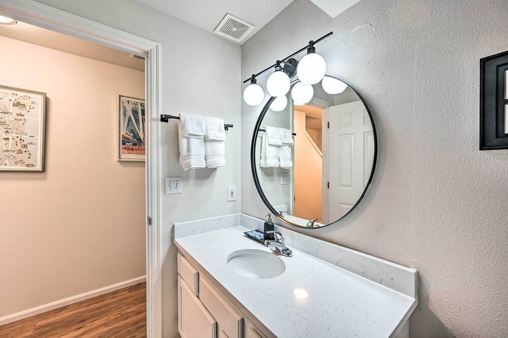 Photo of Bathroom in Sunset Hill