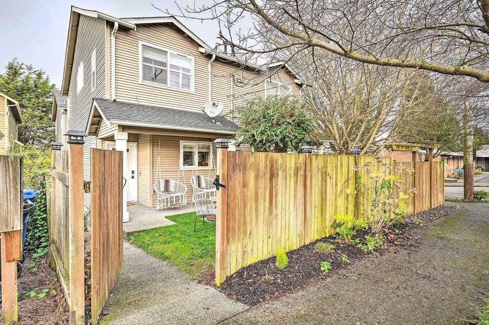 Photo of Outdoor in Sunset Hill