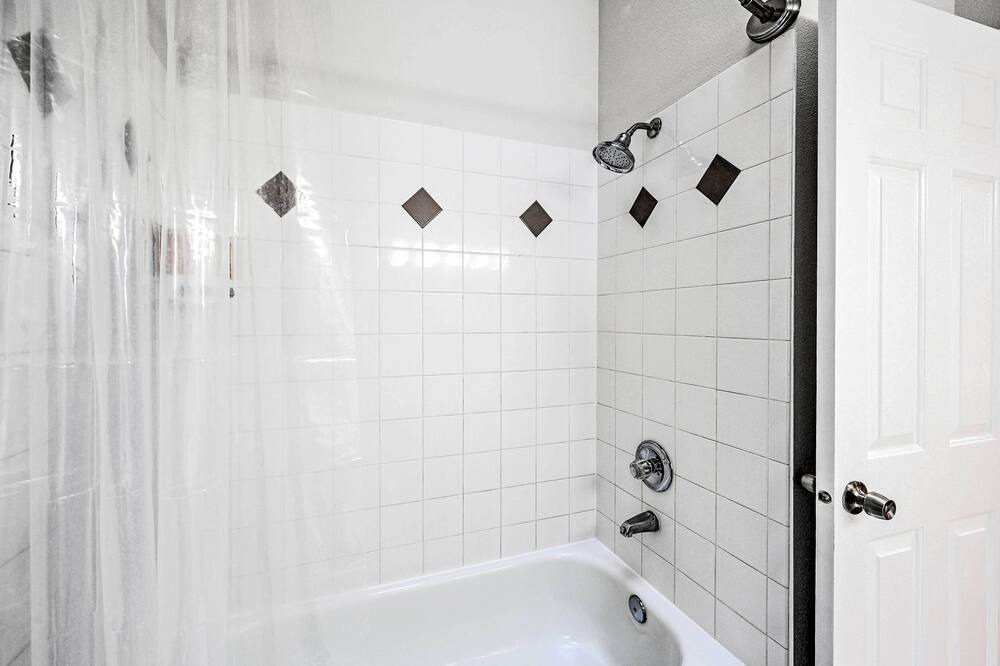 Photo of Bathroom in Sunset Hill