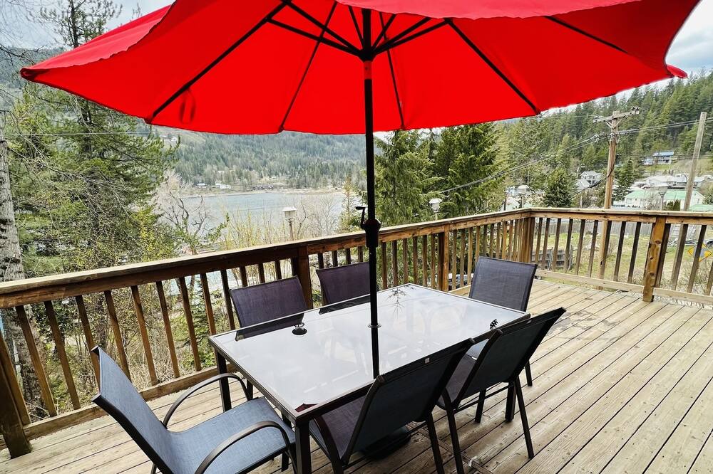 Photo of Patio Balcony in Sagle