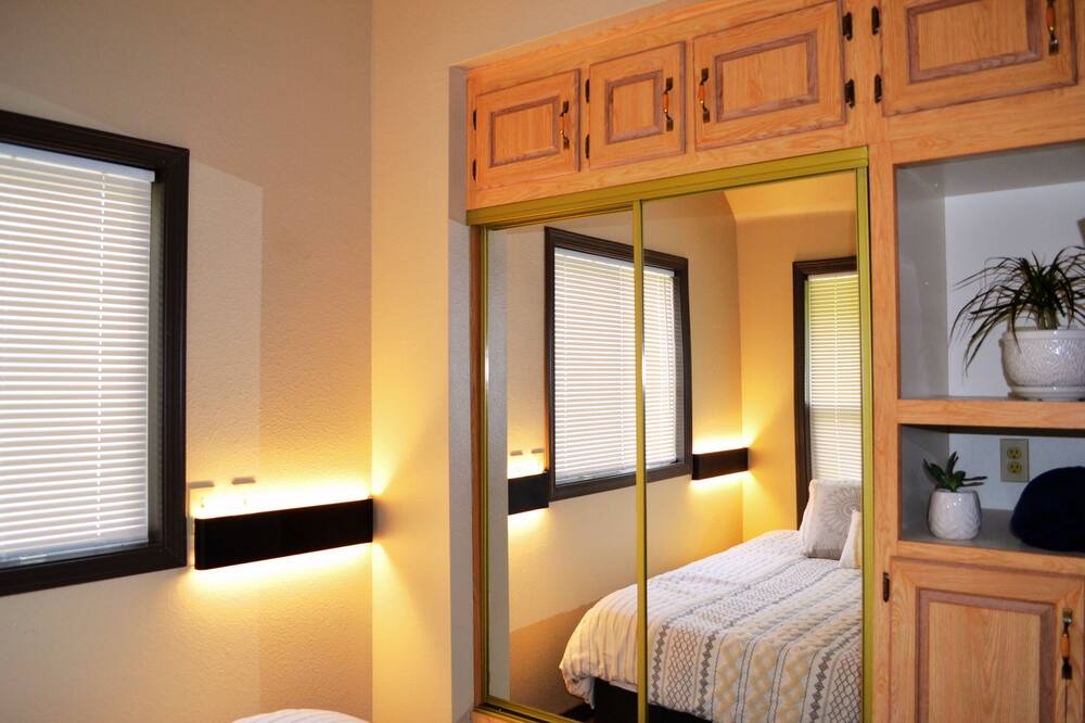 Photo of Bedroom in Hope