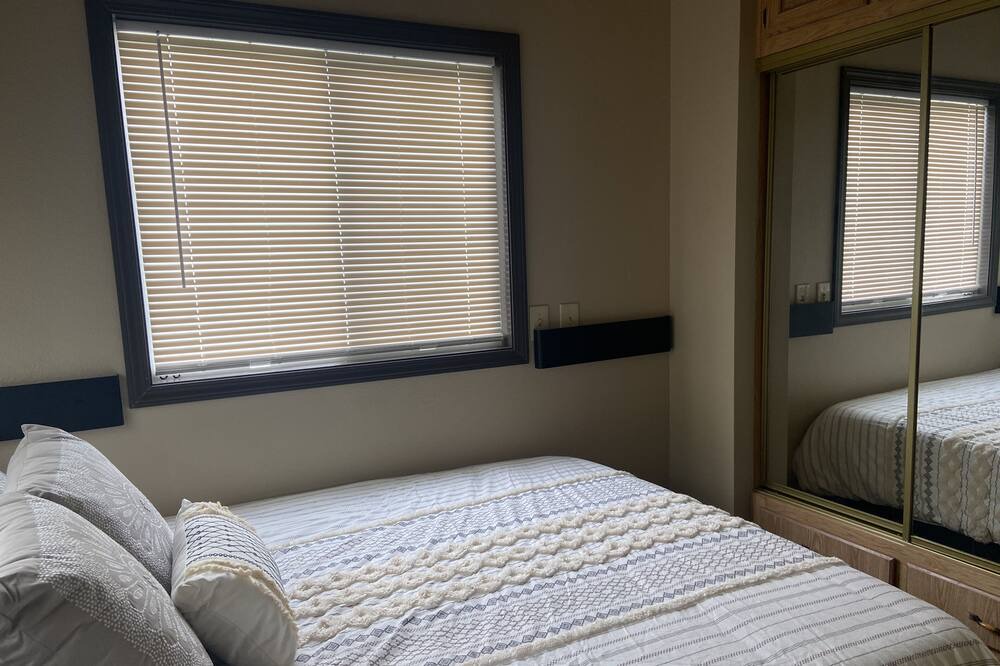 Photo of Bedroom in Hope
