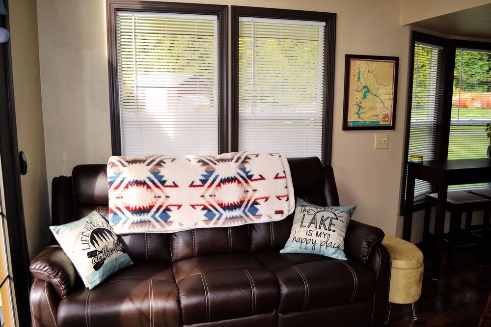Photo of Livingroom in Hope