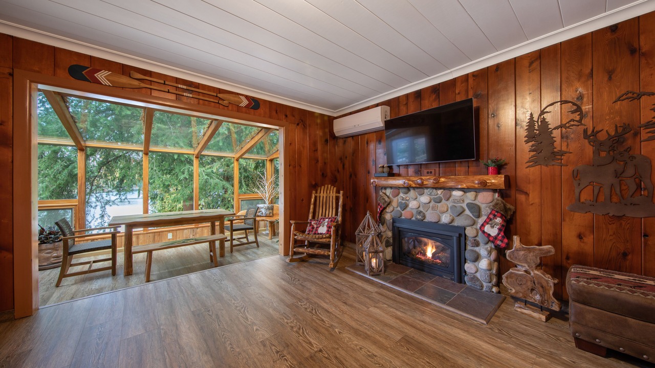 Photo of Bedroom in Maple Valley