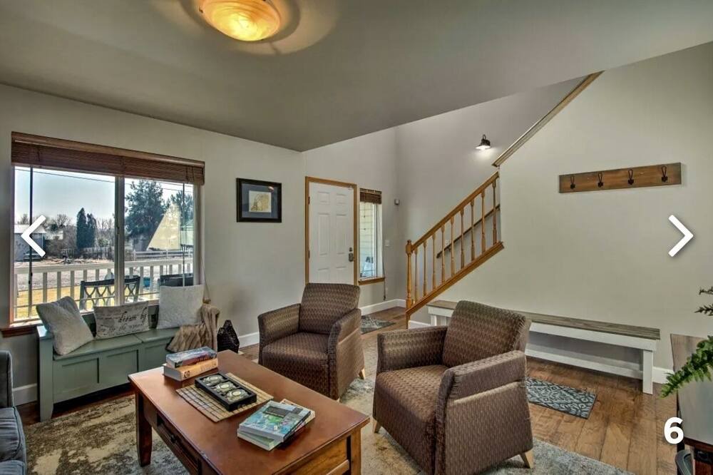 Photo of Livingroom in Pasco
