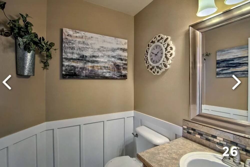 Photo of Bathroom in Pasco