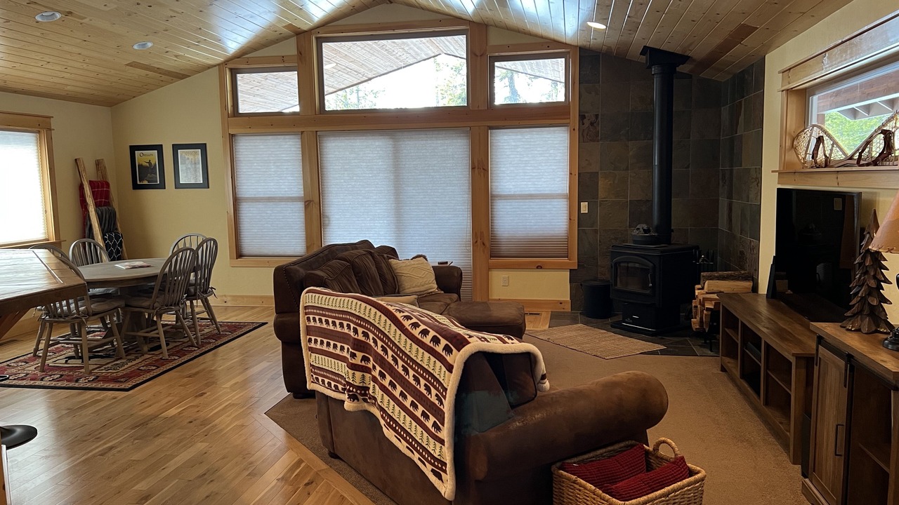Photo of Livingroom in Crescent