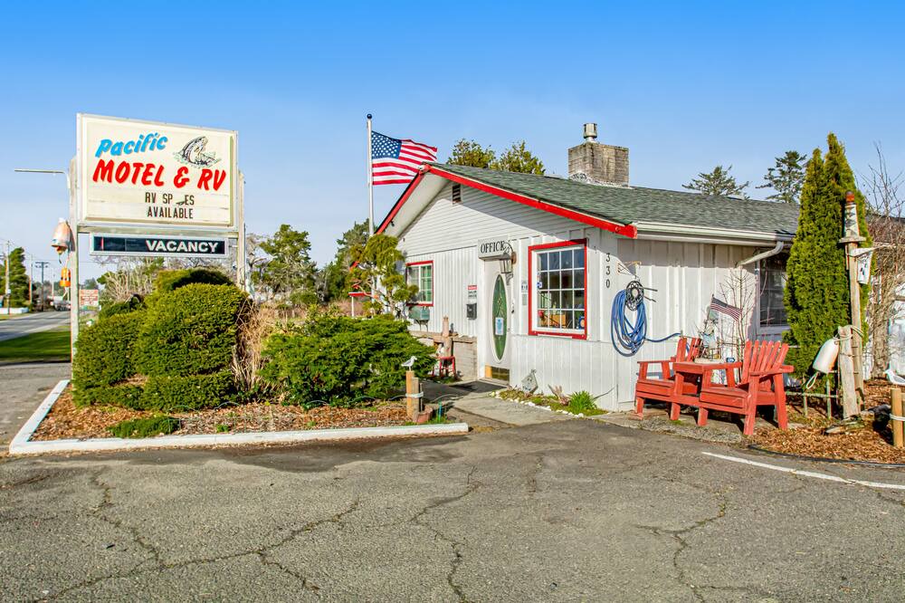 Photo of Outdoor in Westport