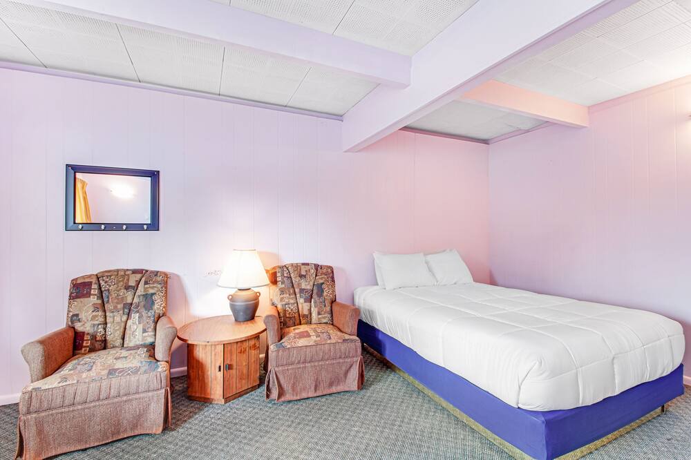 Photo of Bedroom in Westport