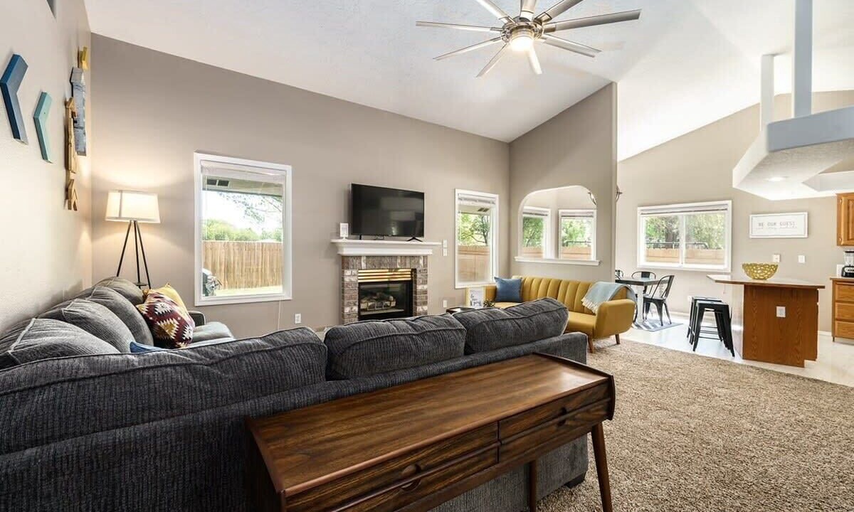 Photo of Livingroom in Meridian