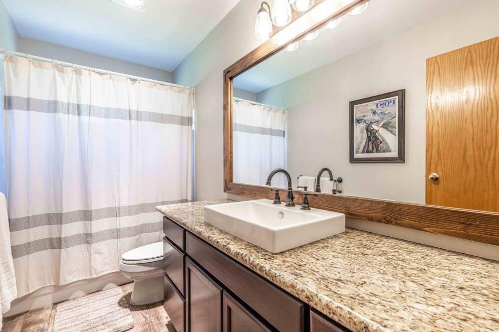 Photo of Bathroom in Snoqualmie Pass