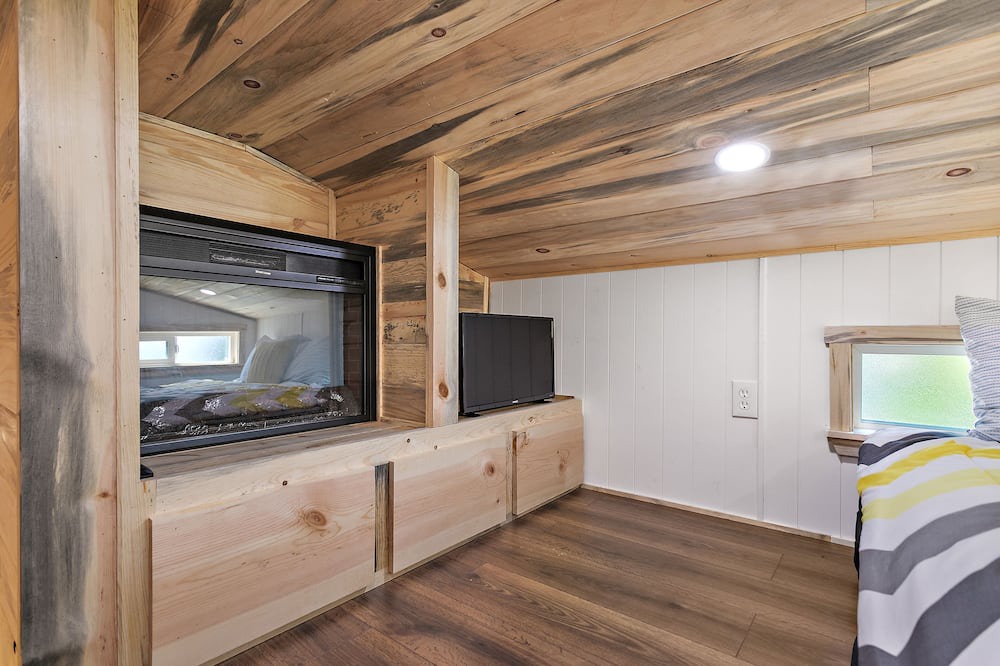 Photo of Bedroom in Central Point