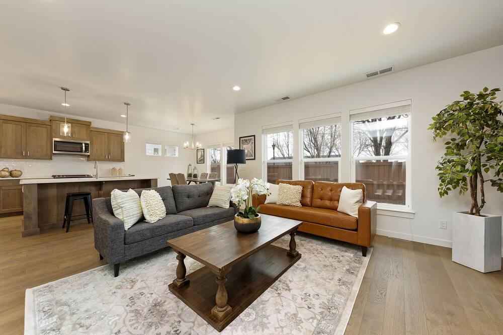 Photo of Livingroom in Southwest Ada County Alliance