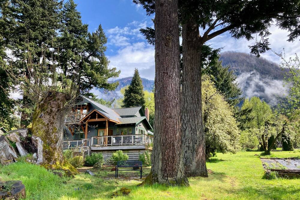 Photo of Others in Cascade Locks