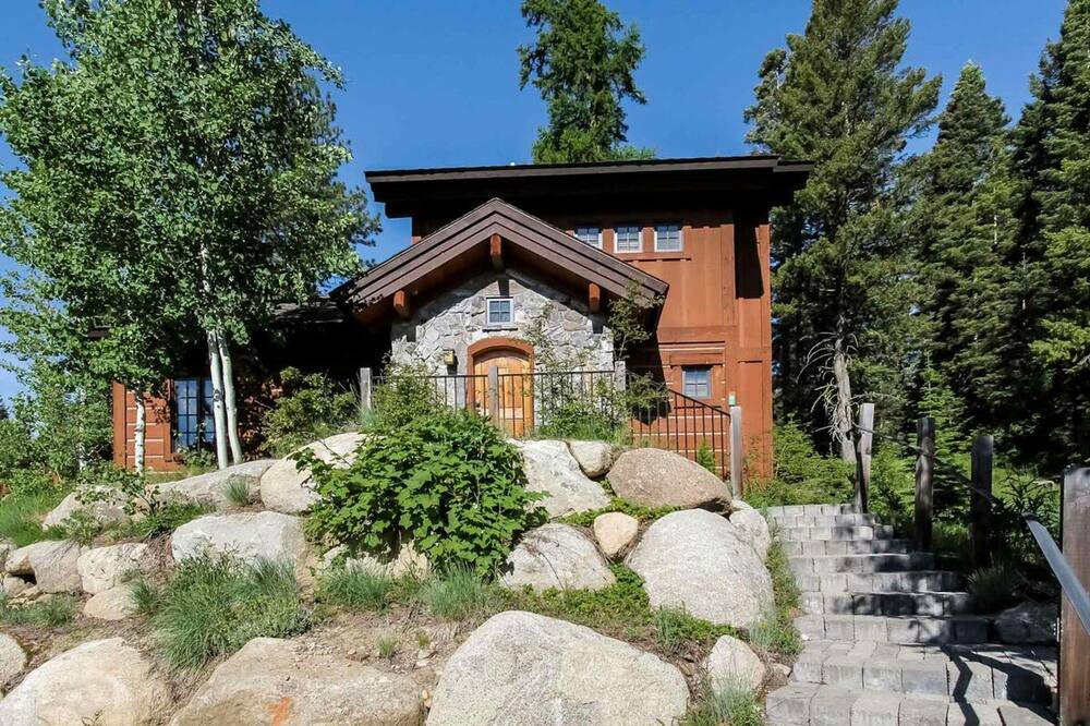 Photo of Outdoor in Tamarack Resort