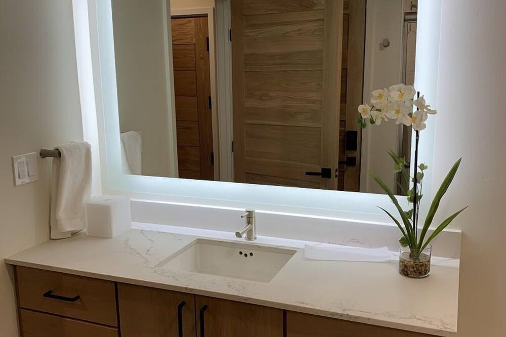 Photo of Bathroom in Tamarack Resort
