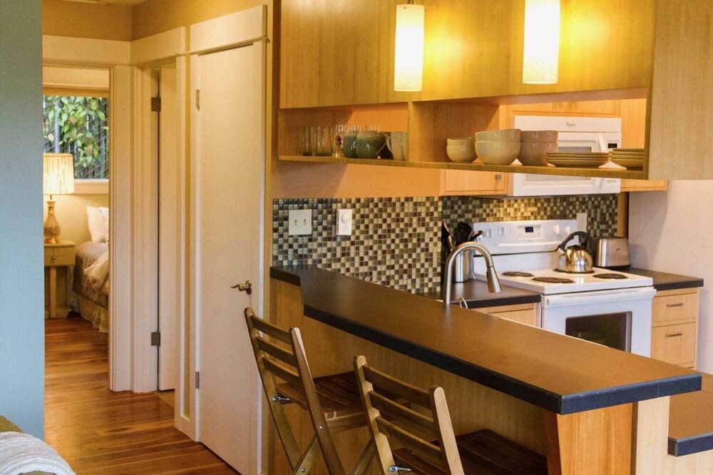 Photo of Kitchen in Hosford-Abernethy