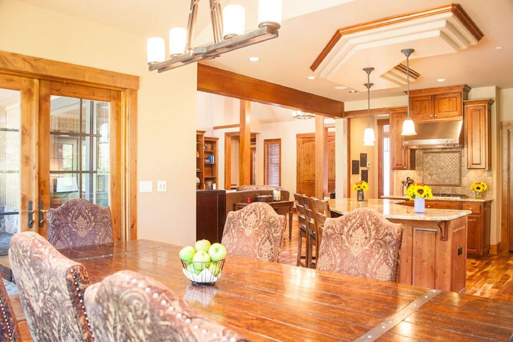 Photo of Kitchen in Cle Elum