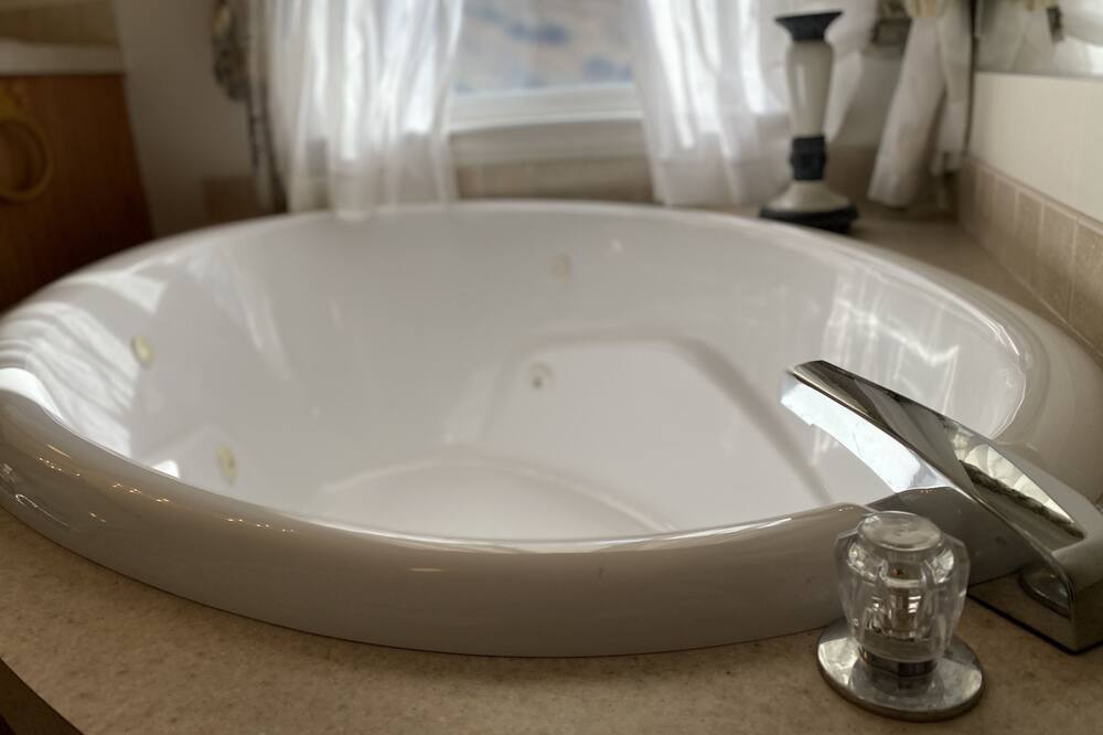 Photo of Bathroom in Pray