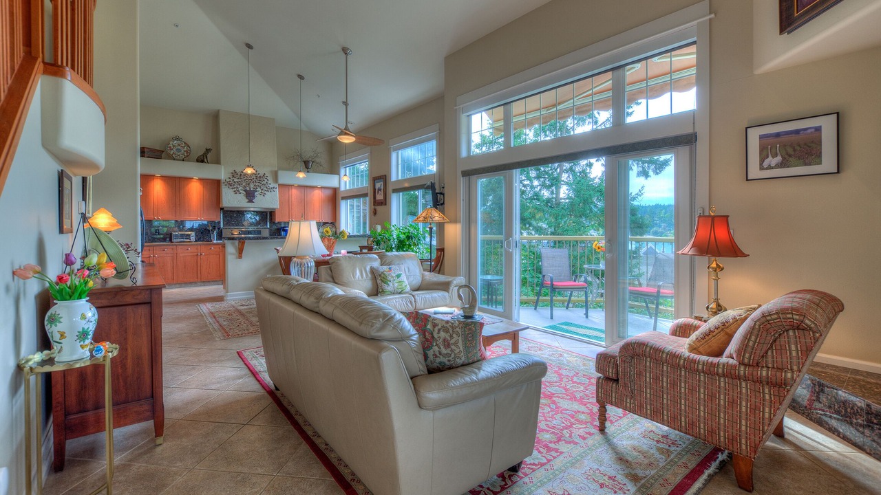 Photo of Livingroom in La Conner