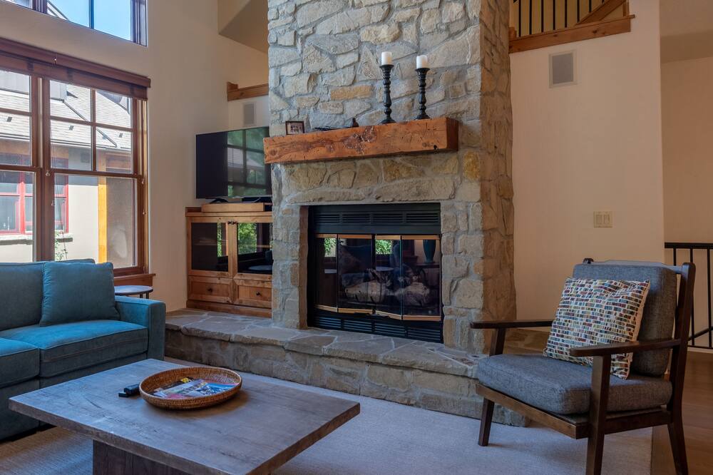 Photo of Livingroom in Ketchum