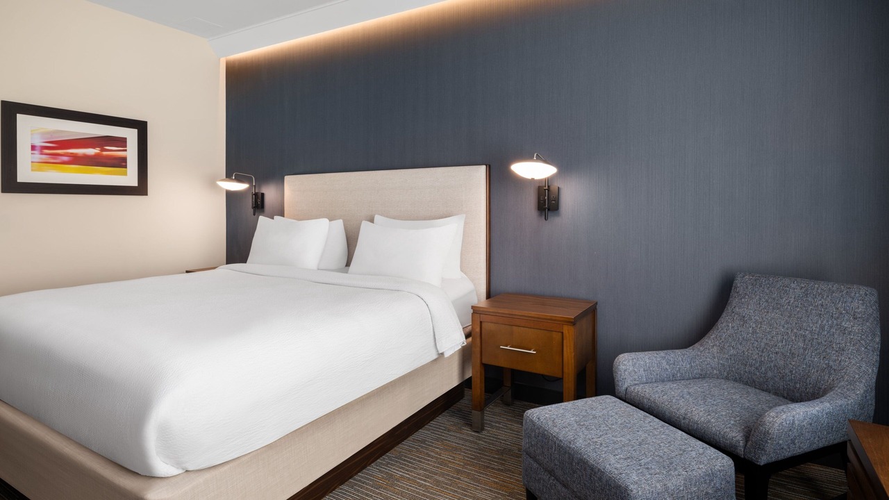 Photo of Bedroom in SeaTac