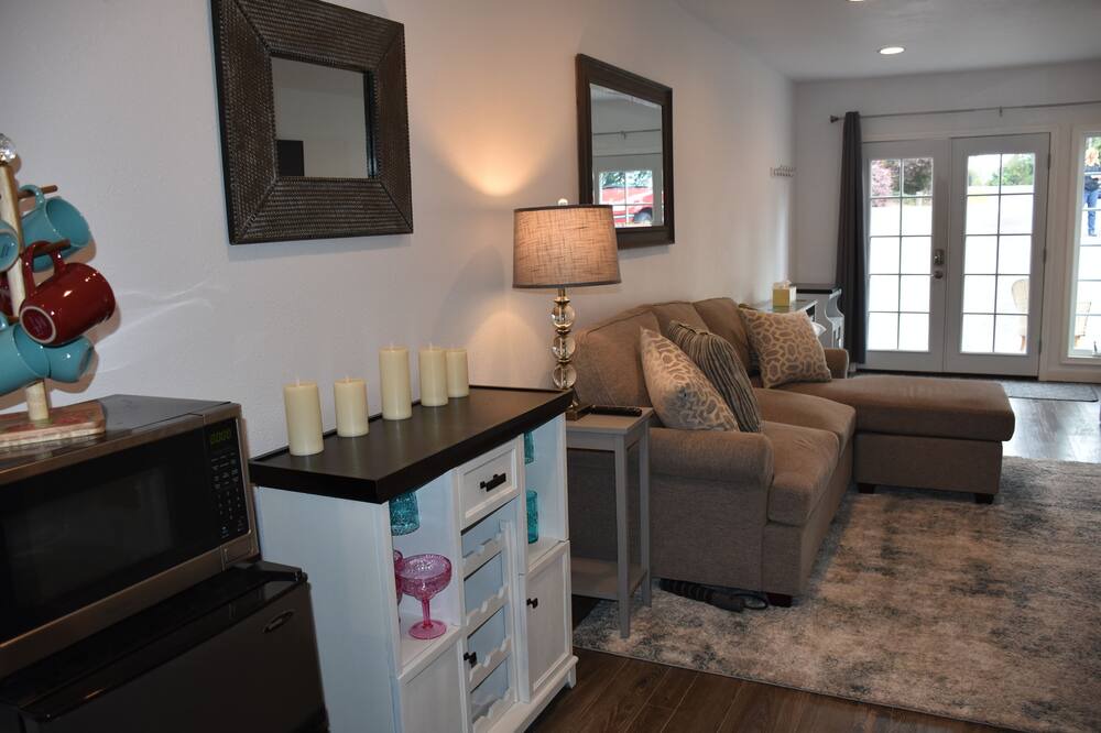 Photo of Livingroom in Puyallup