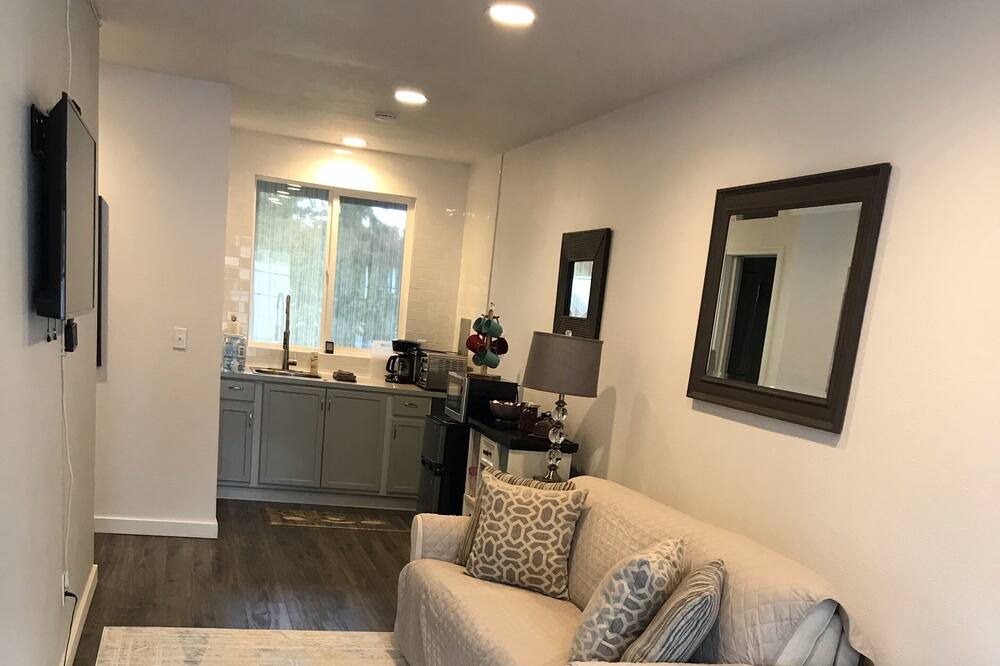 Photo of Livingroom in Puyallup