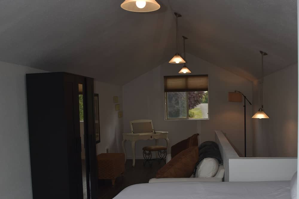 Photo of Bedroom in Puyallup