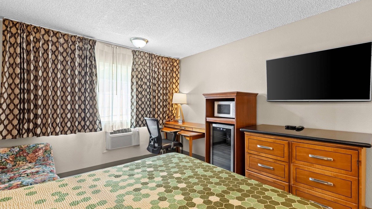 Photo of Bedroom in Cedar Hills