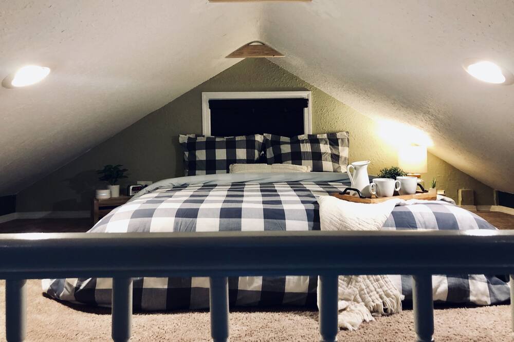 Photo of Bedroom in South Delridge
