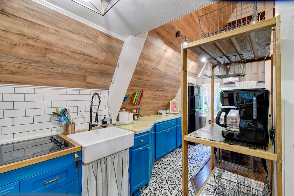 Photo of Kitchen in Hoodsport