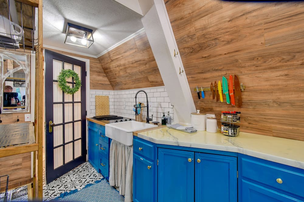 Photo of Kitchen in Hoodsport