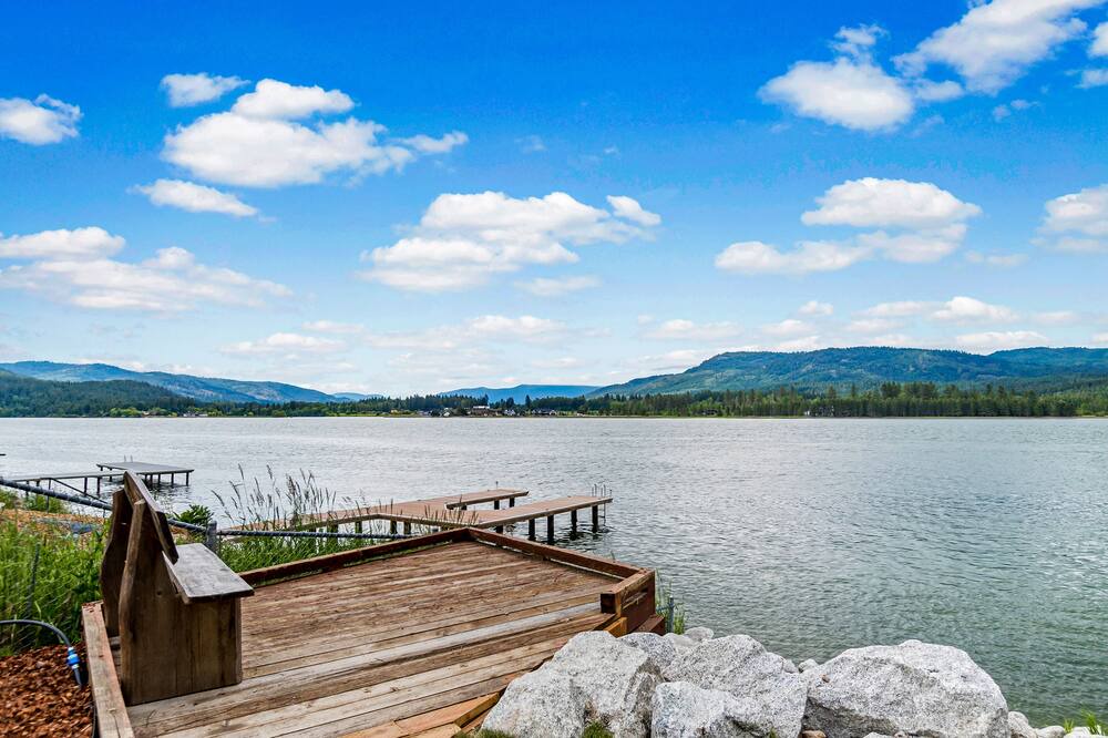 Photo of Others in Sandpoint