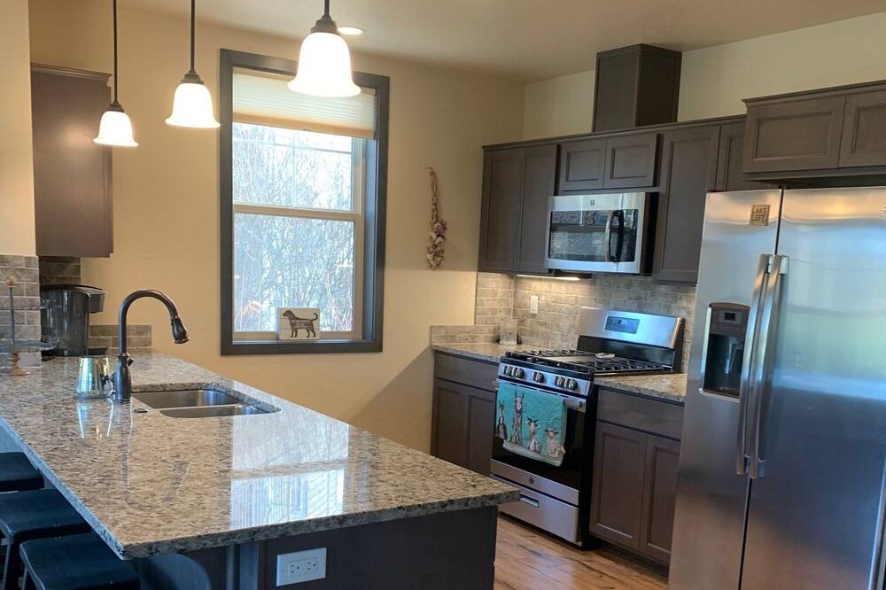 Photo of Kitchen in Dover Bay