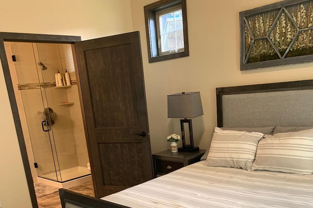 Photo of Bedroom in Dover Bay