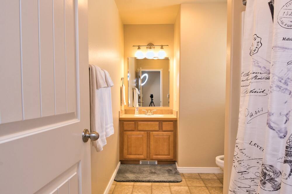 Photo of Bathroom in Twin Falls